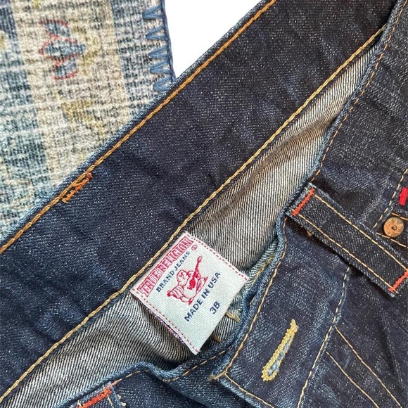 SOLD - Picture 3 of 4